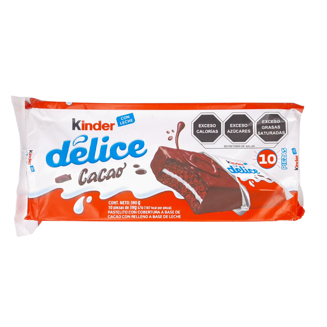 Pastelito de cacao relleno con crema kinder delice ferrero