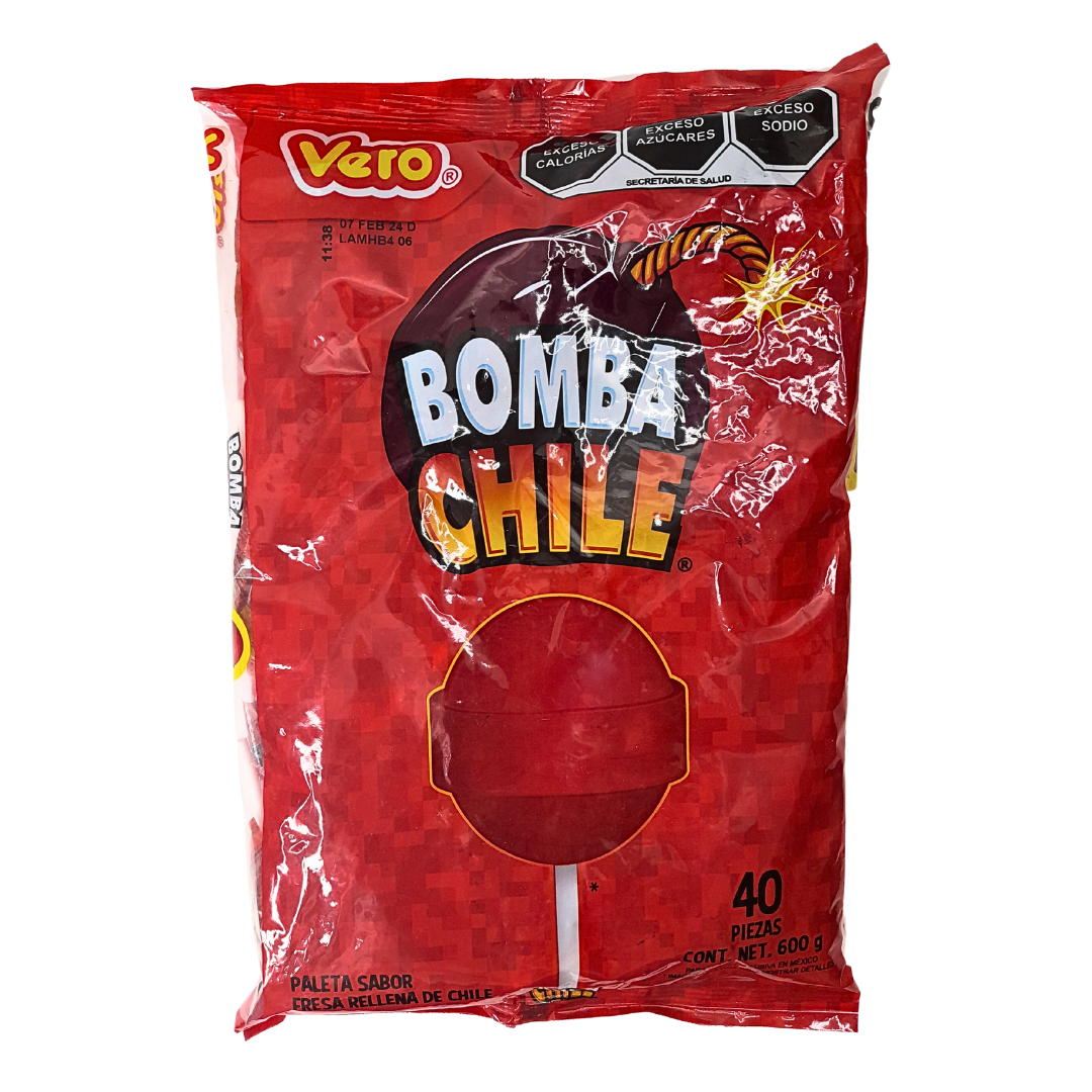 paleta de caramelo macizo sabor fresa rellena de chile en polvo bomba chile vero